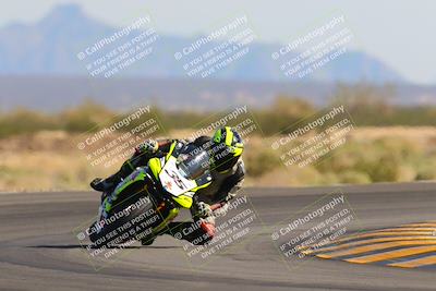 media/Oct-30-2022-CVMA (Sun) [[fb421c3cec]]/Race 12 Supersport Open/